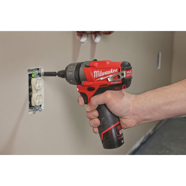 MILWAUKEE M12CD-202C COMPACT 2 SPEED DRIVER