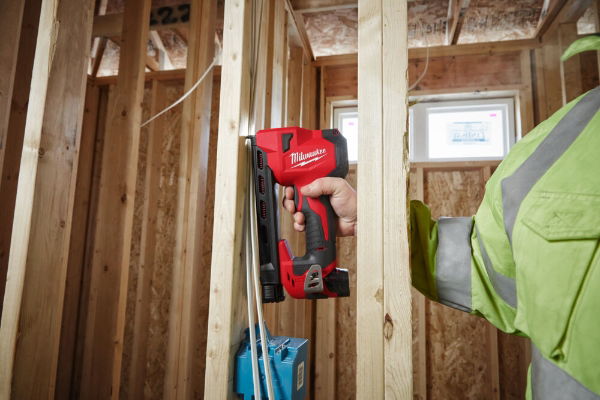 MILWAUKEE M12BCST-0 BRUSHED CABLE STAPLER