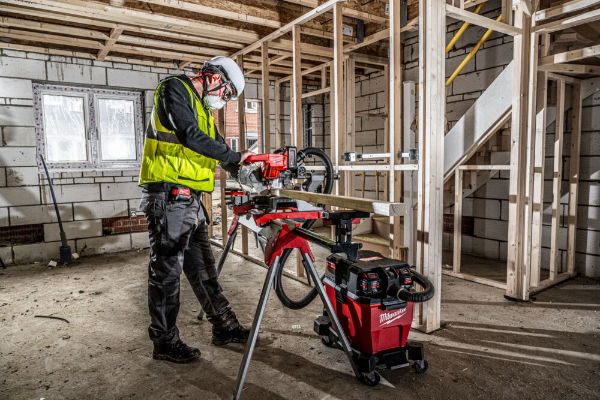 MILWAUKEE M18F2VC23L L-CLASS VACUUM