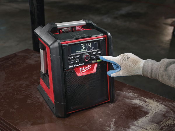 MILWAUKEE M18RC-0 JOBSITE RADIO/CHARGER