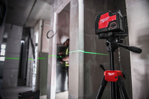 MILWAUKEE L4CLL-301C. X-LASER LEVEL