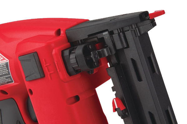 MILWAUKEE M18FNCS18GS-202X NARROW CROWN STAPLER