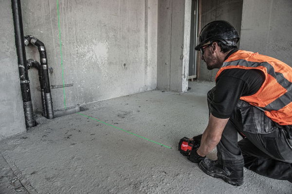 MILWAUKEE L4CLL-301C. X-LASER LEVEL