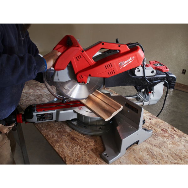 MILWAUKEE MS305DB 240V 12" DOUBLE MITRE SAW