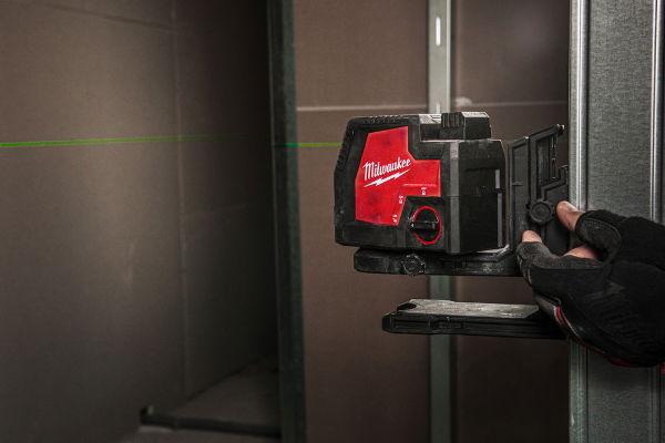 MILWAUKEE L4CLL-301C. X-LASER LEVEL