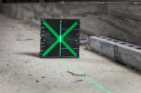 MILWAUKEE HI-VIS LASER TARGET PLATE