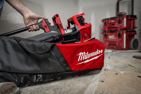 MILWAUKEE M18 TOWER LIGHT BAG