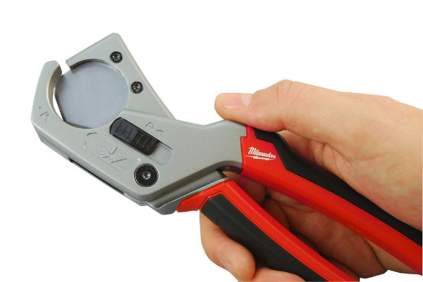 MILWAUKEE PLASTIC PEX CUTTERS