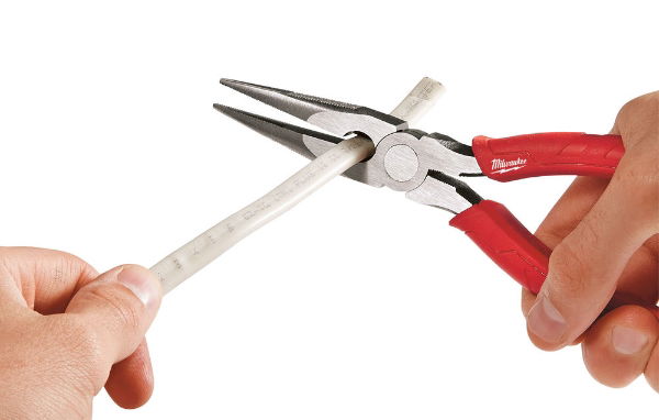 MILWAUKEE LONG NOSE PLIERS